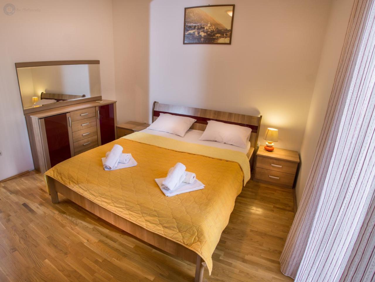 Apartments And Rooms Marija Budva Exterior photo